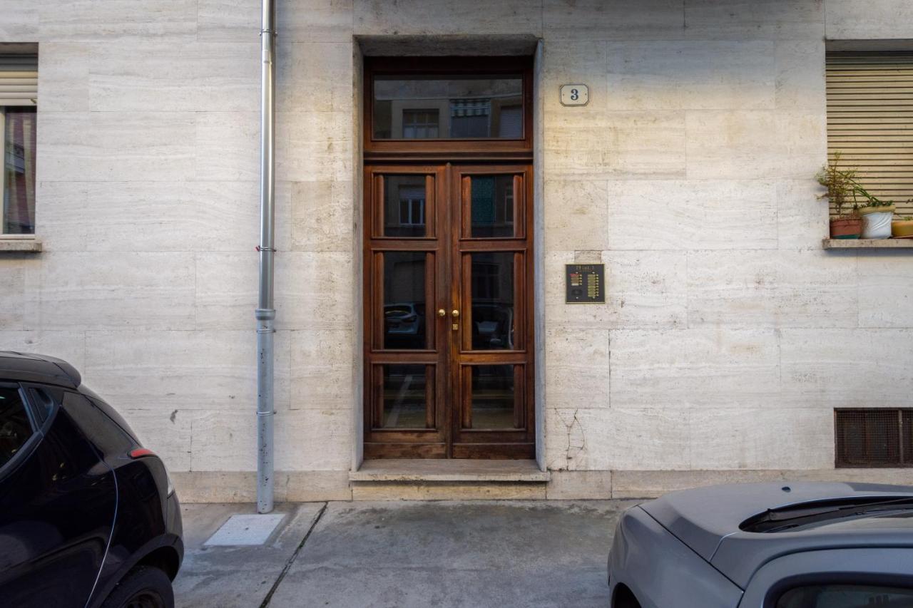 Toc-Toc Apartment A 10 Min Dall'Ospedale Maria Vittoria Turin Exterior photo